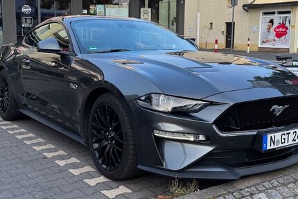 Ford Mustang 110.000 km 34.900 &euro; Nürnberg 90475