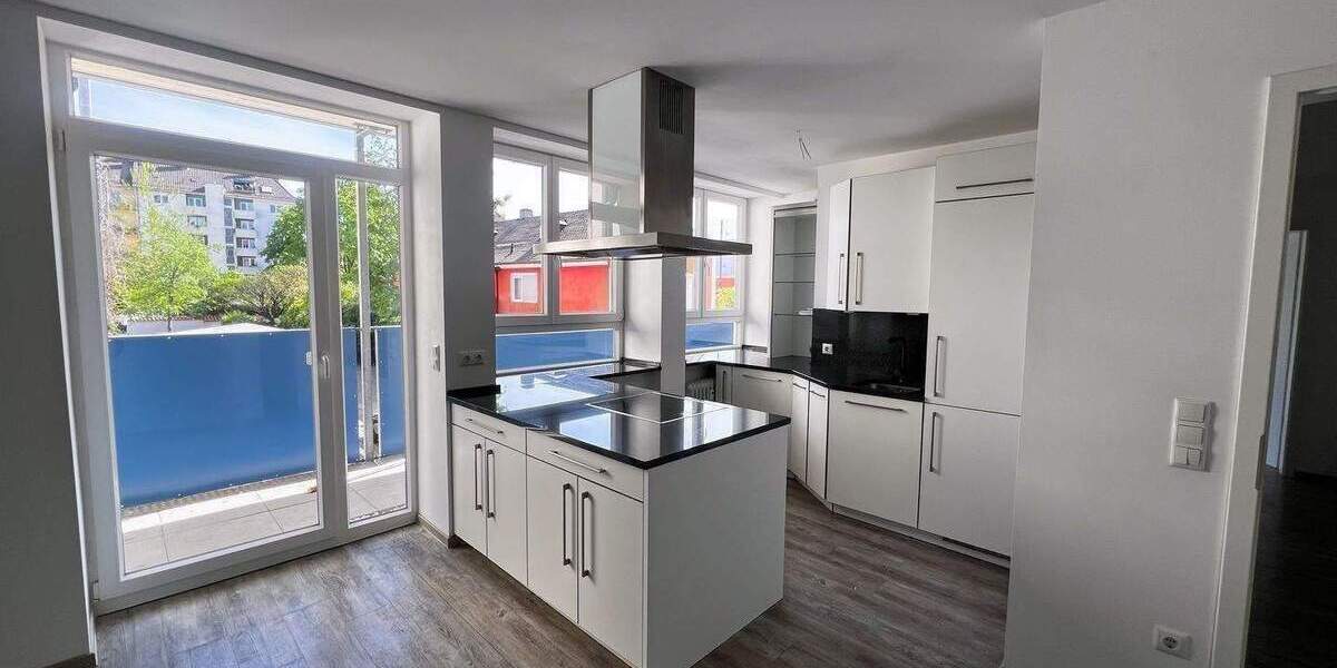 Etagenwohnung Nürnberg Steinbühl - 2 Zimmer, 65 m&sup2;, 1.000&euro; | Angebot:26713102