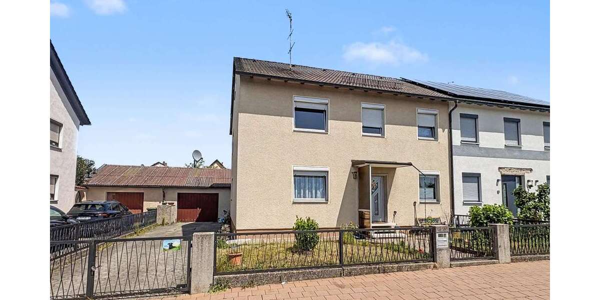 Einfamilienhaus Röthenbach an der Pegnitz - 7 Zimmer, 155 m&sup2;, 445.000&euro; | Angebot:26881459