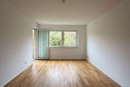 Wohnung Nürnberg Laufamholz - 4 Zimmer, 90 m&sup2;, 998&euro; | Angebot:27644258