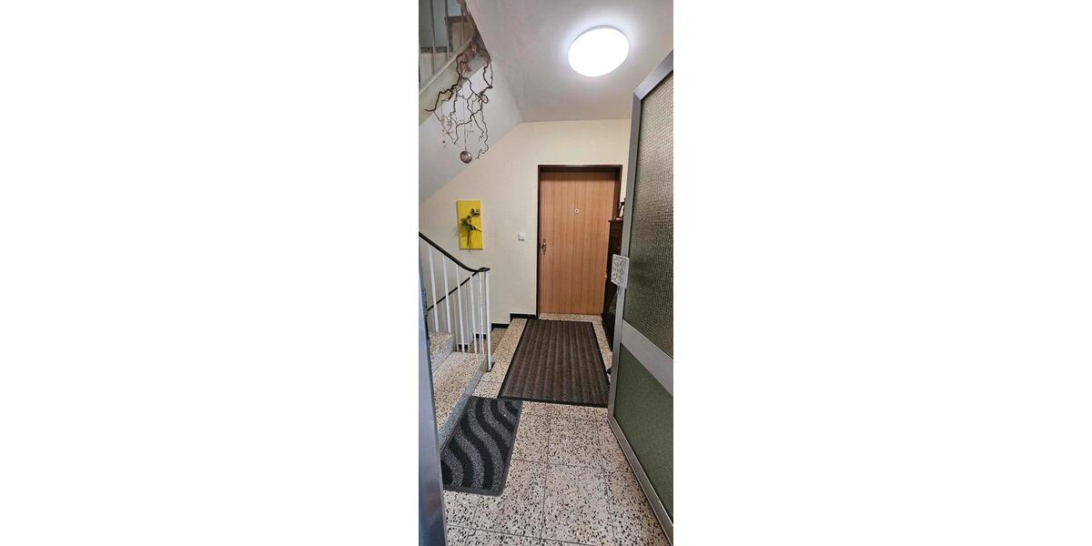 Erdgeschoßwohnung Schwaig Bei Nürnberg - 3 Zimmer, 100 m&sup2;, 900&euro; | Angebot:25179992