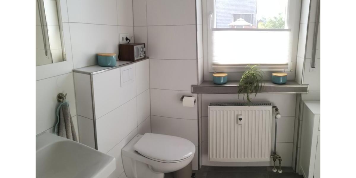 Dachgeschoßwohnung Forchheim - 3 Zimmer, 73 m&sup2;, 860&euro; | Angebot:25238332