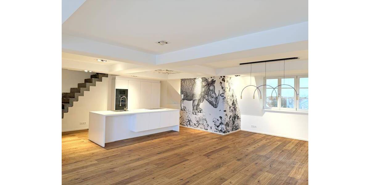 Etagenwohnung Nürnberg Glockenhof - 3 Zimmer, 134 m&sup2;, 2.449&euro; | Angebot:26257773