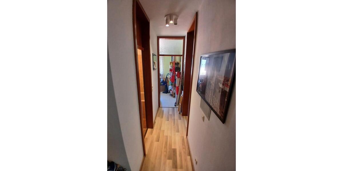 Etagenwohnung Nürnberg Schnepfenreuth - 2 Zimmer, 62 m&sup2;, 660&euro; | Angebot:26339641