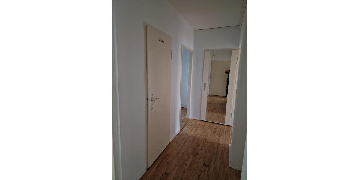 Etagenwohnung Nürnberg Herrnhütte - 2 Zimmer, 55 m&sup2;, 680&euro; | Angebot:25343177