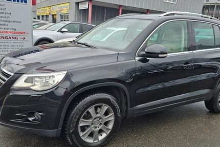 VW Tiguan 235.354 km 7.970 € Fürth 90763