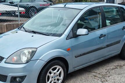 Ford Fiesta 203.000 km 1.190 &euro; Nürnberg 90431
