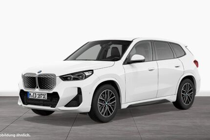 BMW iX1 12.374 km 48.890 € Forchheim 91301