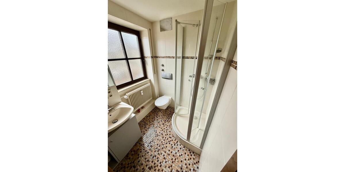 Erdgeschoßwohnung Allersberg Eismannsdorf - 4 Zimmer, 163 m&sup2;, 1.250&euro; | Angebot:26169787