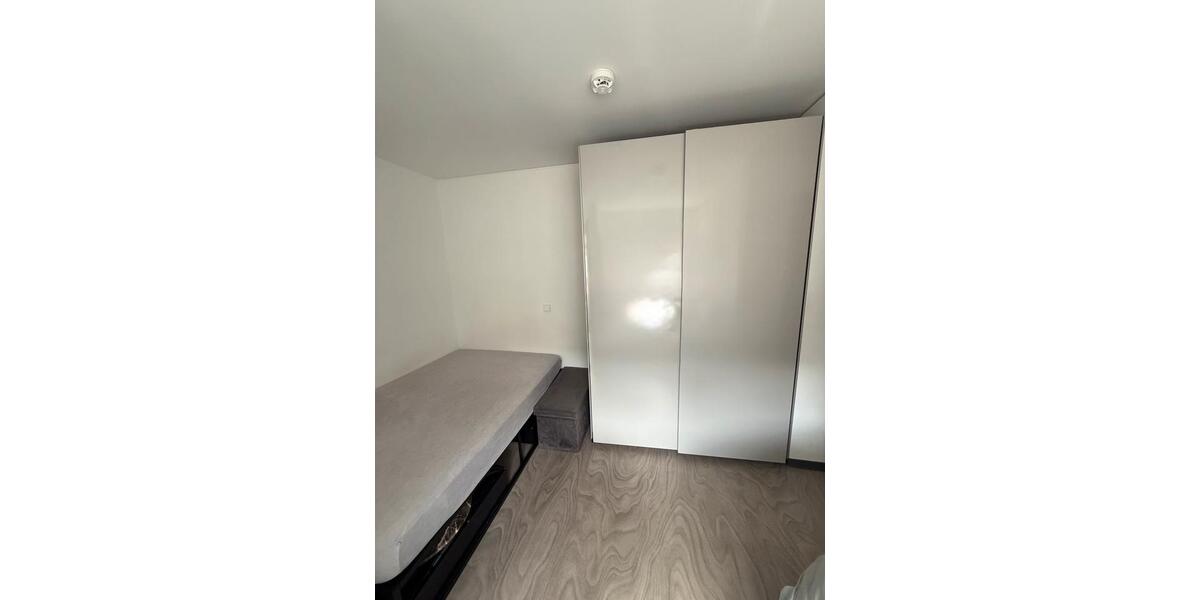 Etagenwohnung Erlangen Am Anger - 1 Zimmer, 20 m&sup2;, 430&euro; | Angebot:26366340