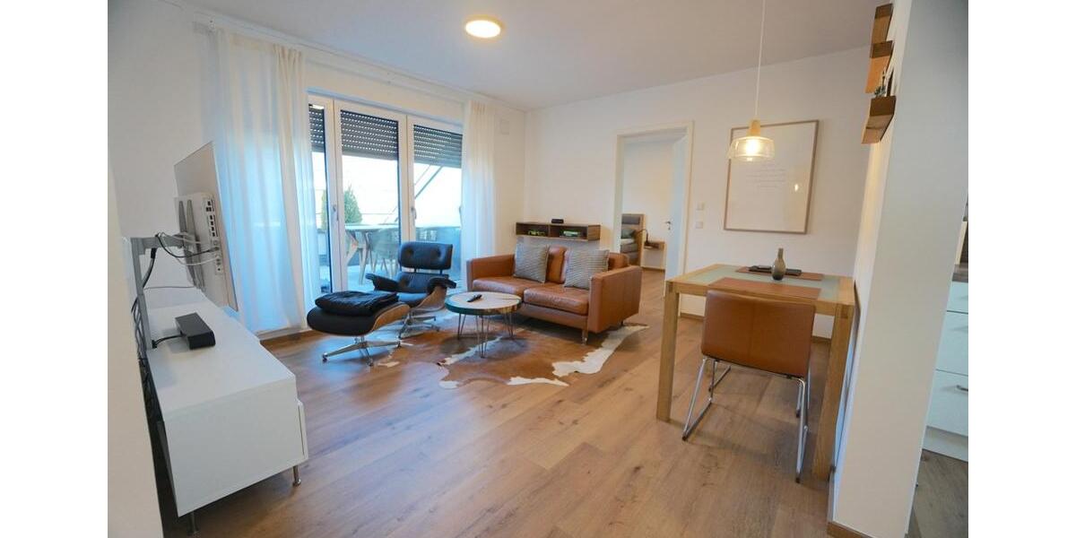 Herrliche 3-Zimmer-Whg., Aufzug, Tiefgarage, hochwertige Ausstattung, Küche, wunderschöne Dachloggia 3 zimmer