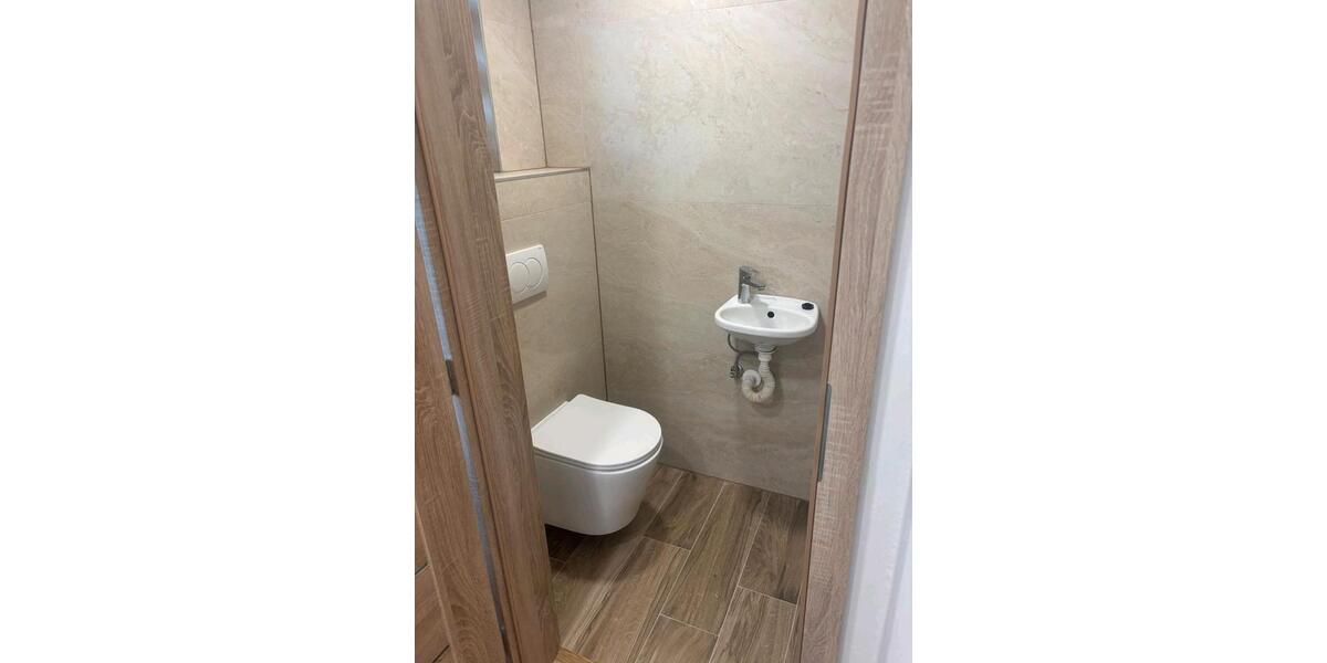 Reihenhaus Erlangen Bruck - 6 Zimmer, 160 m&sup2;, 2.490&euro; | Angebot:27614222