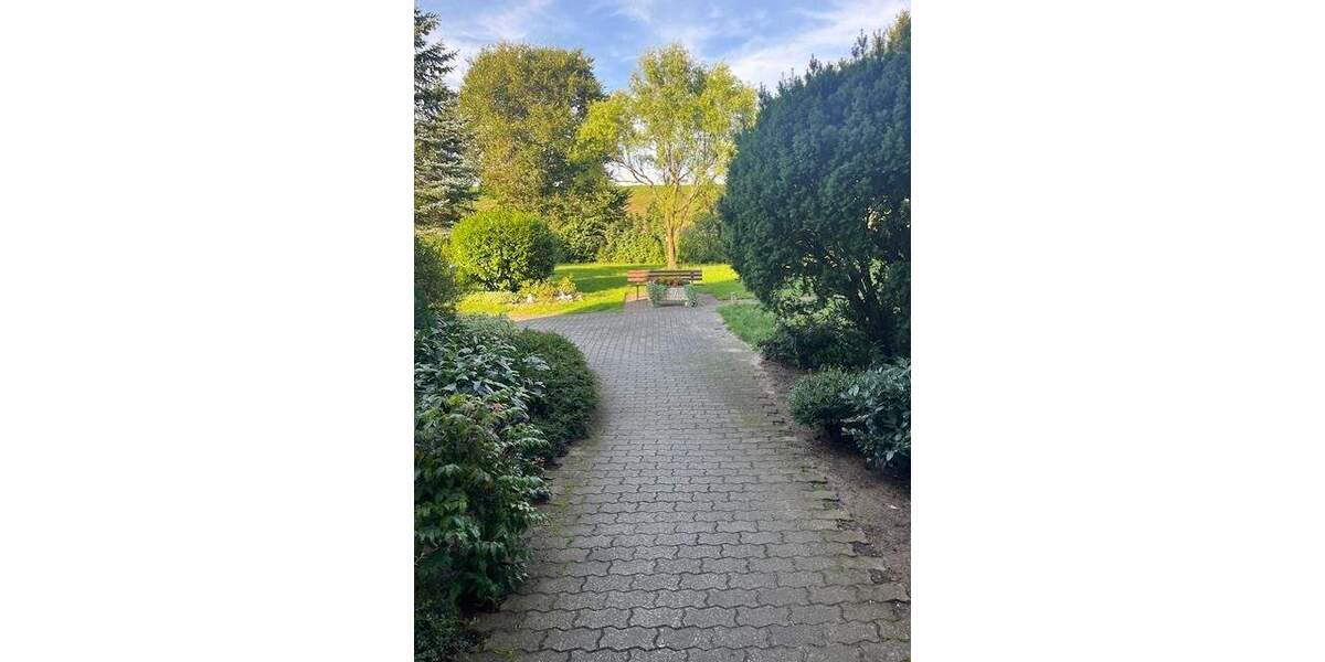 1-Zi-ETW mit Loggia in ruh. Lg. Nbg.-Katzwang 1 zimmer