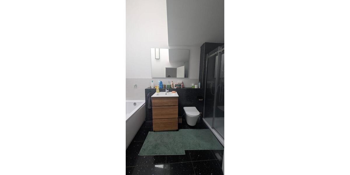 Reihenmittelhaus mit Garten und Garage zu verkaufen 3 zimmer