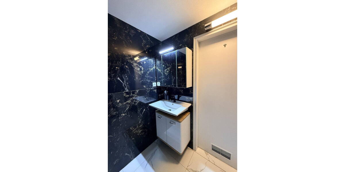 Etagenwohnung Spardorf - 1 Zimmer, 34 m&sup2;, 129.000&euro; | Angebot:26196794