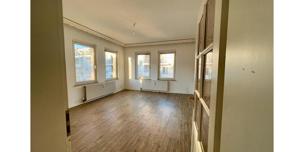 Etagenwohnung Fürth Südstadt - 2 Zimmer, 68 m&sup2;, 790&euro; | Angebot:23741042