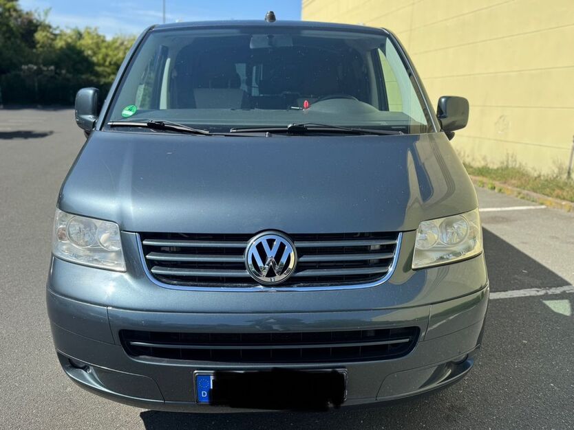 VW T5 Transporter 185.000 km 13.700 € Nürnberg 90431