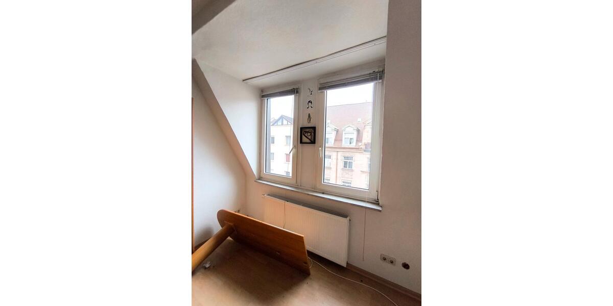 Etagenwohnung Nürnberg Sankt Leonhard - 3 Zimmer, 78 m&sup2;, 240.000&euro; | Angebot:26193046