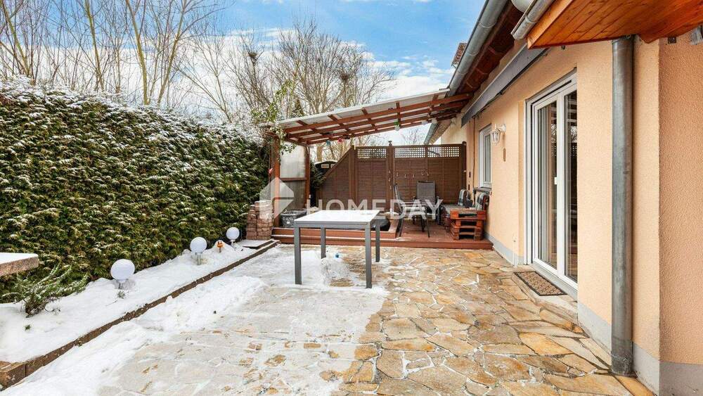 Doppelhaushälfte Erlangen Büchenbach - 8 Zimmer, 111 m&sup2;, 720.000&euro; | Angebot:25737636