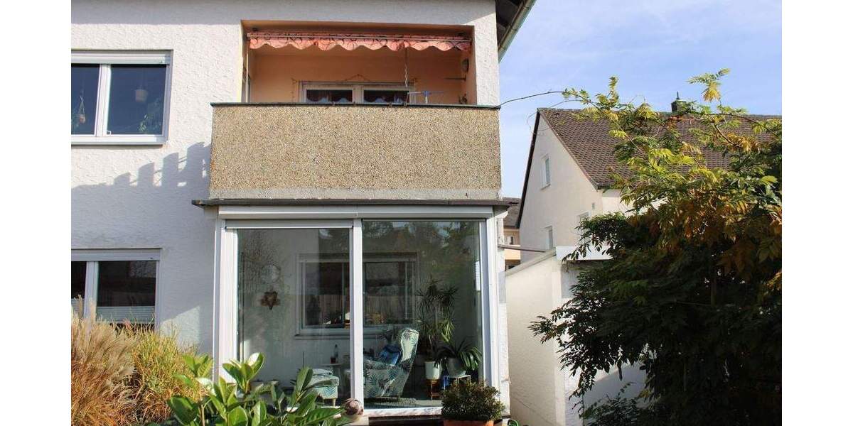 !! ALTERLANGEN I 3-Familien-Haus I 2 Wohnungen gut vermietet, 1 Wohnung selbst genutzt I begehrte Lage !! 7 zimmer