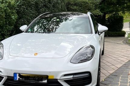 Porsche Panamera 50.000 km 83.000 € Lauf an der Pegnitz 91207