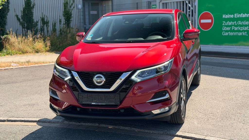 Nissan Qashqai 70.000 km 14.490 &euro; Fürth 90763