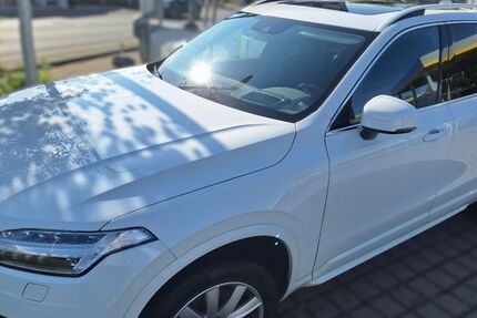 Volvo XC90 129.000 km 33.100 € Herzogenaurach 91074