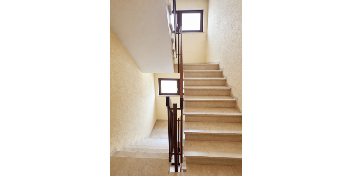 Etagenwohnung Zirndorf - 5 Zimmer, 126 m&sup2;, 349.000&euro; | Angebot:26903047