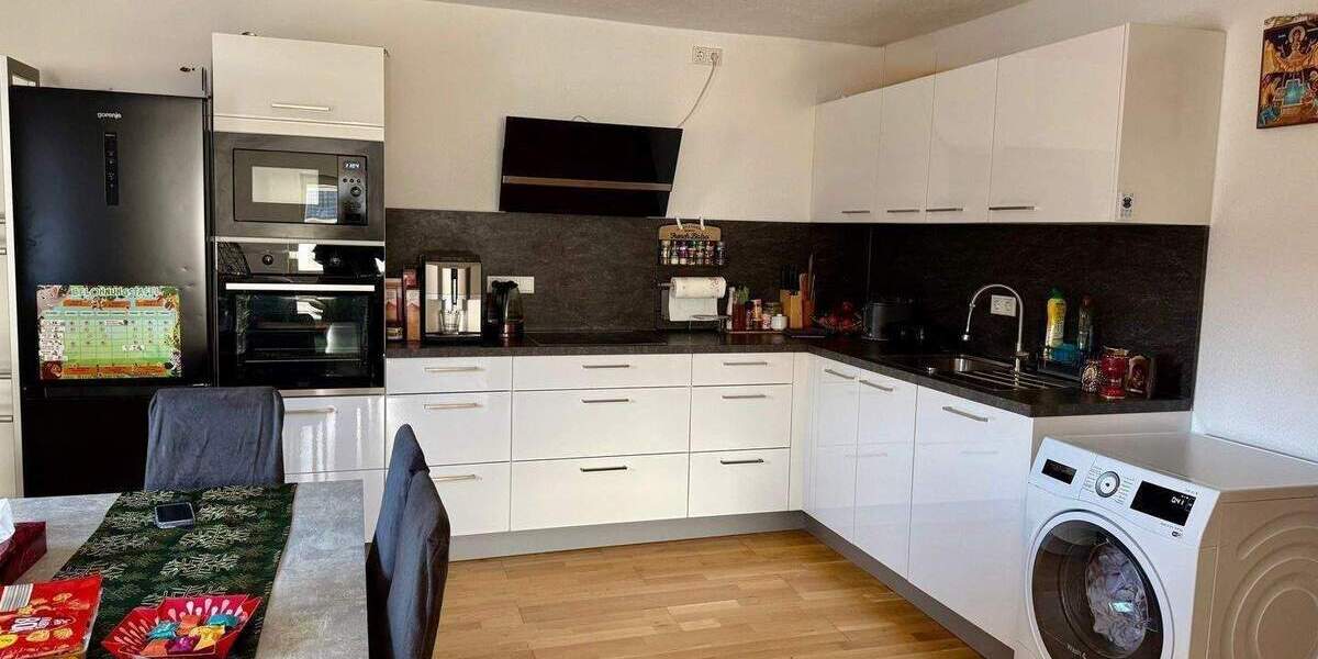 Etagenwohnung Schwabach Wolkersdorf - 3 Zimmer, 100 m&sup2;, 850&euro; | Angebot:25227367