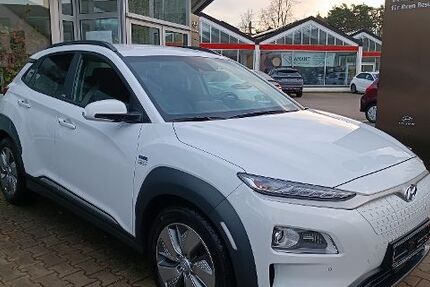 Hyundai KONA 62.385 km 29.890 € Lauf-Wetzendorf 91207