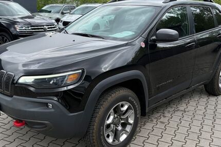 Jeep Cherokee 11.356 km 20.900 &euro; zirndorf 90513