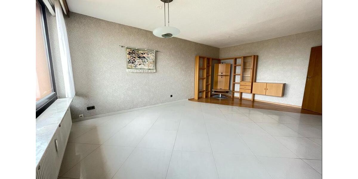 Dachgeschoßwohnung Nürnberg Gaismannshof - 4.5 Zimmer, 127 m&sup2;, 1.650&euro; | Angebot:25143413