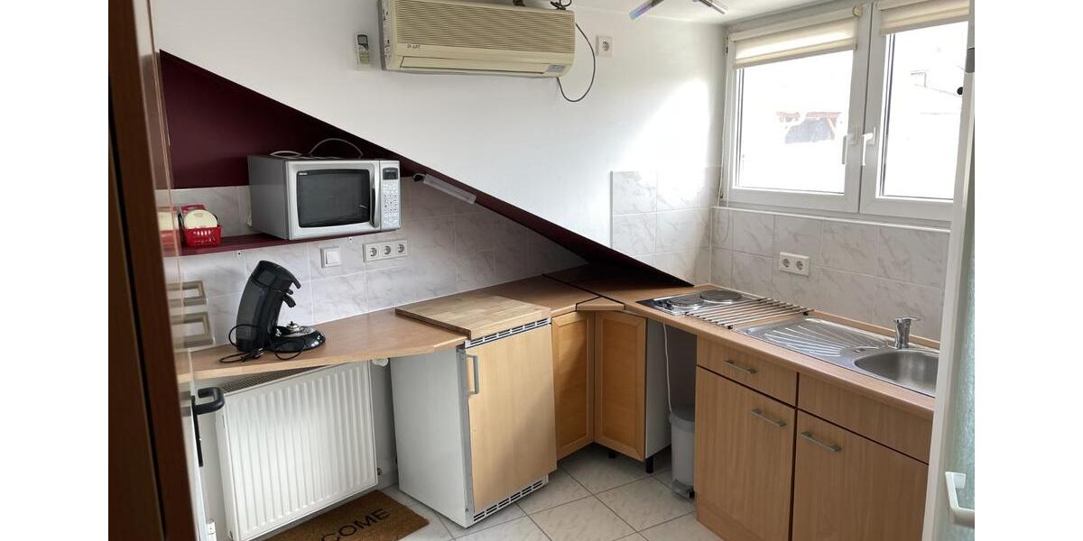 Dachgeschoßwohnung Fürth Südstadt - 2 Zimmer, 36 m&sup2;, 500&euro; | Angebot:25364508