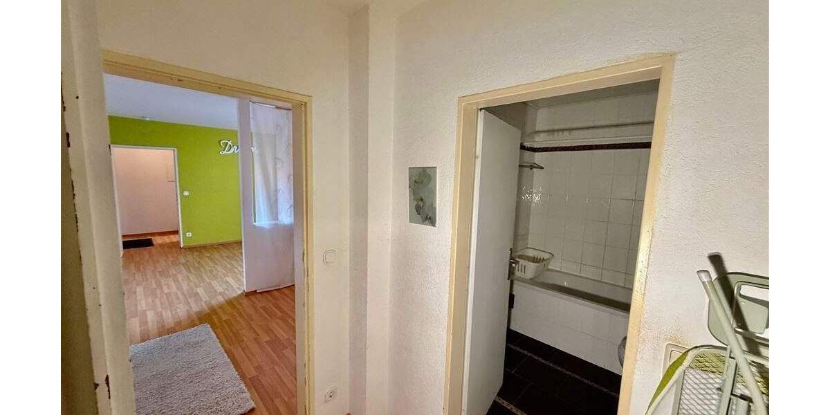 Top-Gepflegte 1-Zimmer-Wohnung, EBK - Frei 1 zimmer