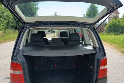 VW Touran 268.000 km 950 &euro; Langenzenn 90579