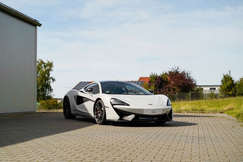 McLaren 570GT 17.000 km 134.900 € Postbauer-Heng 92353