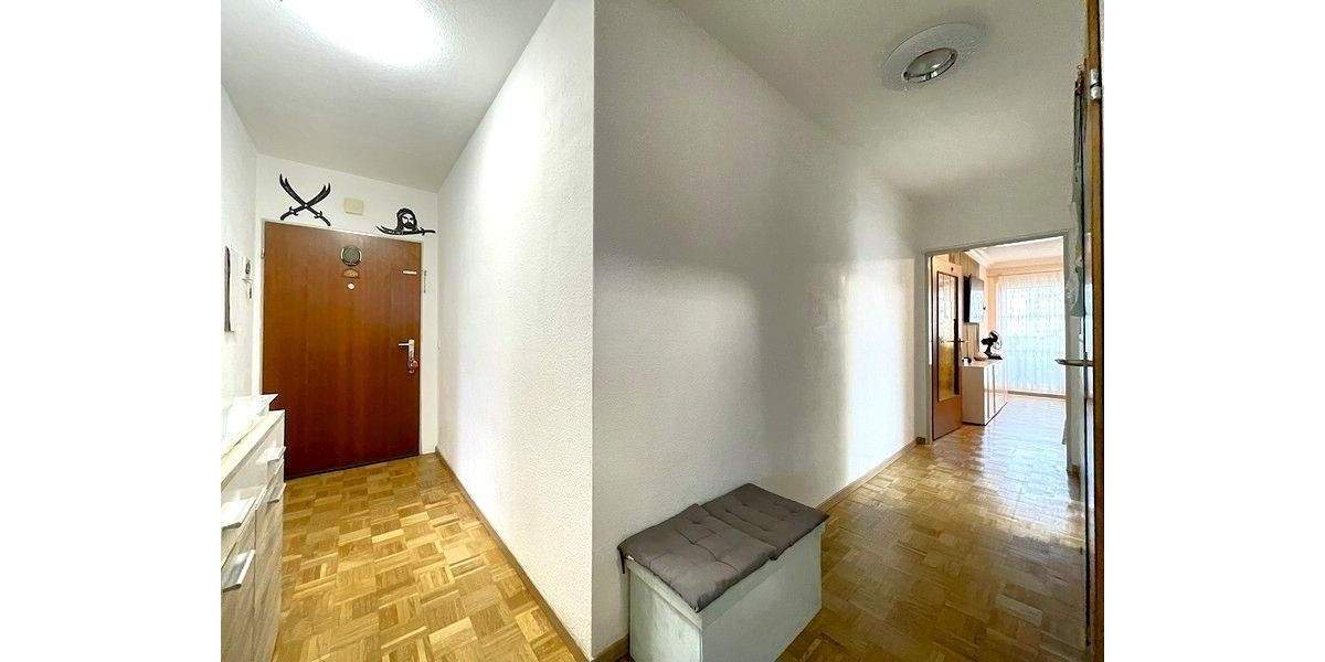 Durchdachter Grundriss und mehr- Stimmige 3-Zimmer-Wohnung mit Loggia in Behringersdorf 3 zimmer