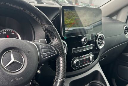 Mercedes-Benz Vito 155.801 km 26.900 € Fürth 90763