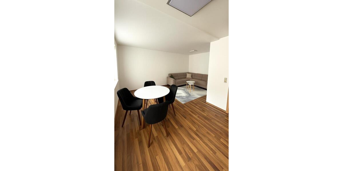 Doppelhaushälfte Hersbruck - 5 Zimmer, 110 m&sup2;, 319.000&euro; | Angebot:25392271