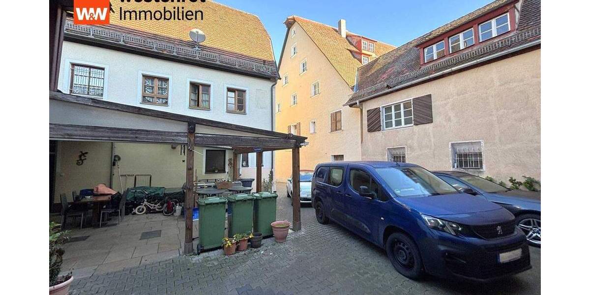 Mehrfamilienhaus, Wohnhaus Hersbruck - 7 Zimmer, 182 m&sup2;, 899.000&euro; | Angebot:25399291