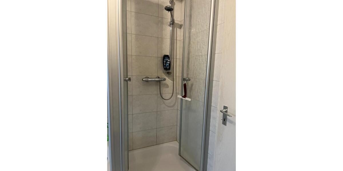 Attraktive 2-Zimmer Dachgeschoss Wohnung in Großenseebach 2 zimmer