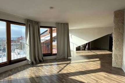 Wohnung Fürth Südstadt - 1 Zimmer, 140 m&sup2;, 1.190&euro; | Angebot:26094340