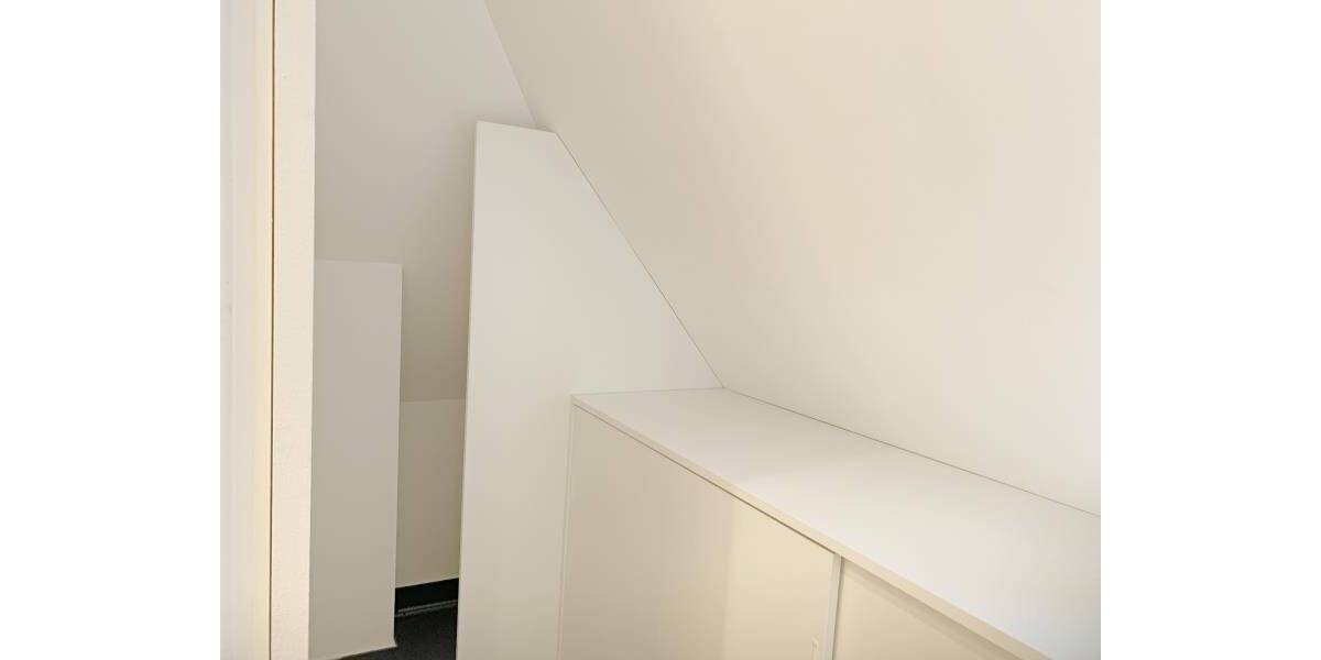 Etagenwohnung Nürnberg Glockenhof - 3 Zimmer, 134 m&sup2;, 2.449&euro; | Angebot:26257773