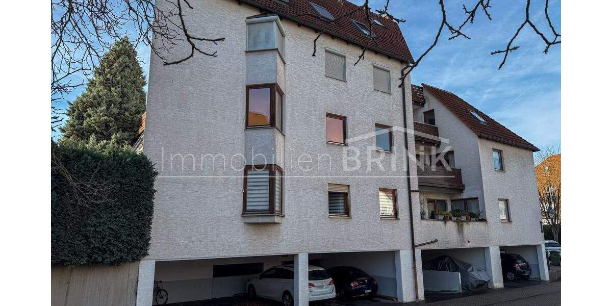 Lichtdurchflutete, große 3-Zimmer Wohnung, Balkon und überdachter Stellplatz in Langenzenn 3 zimmer