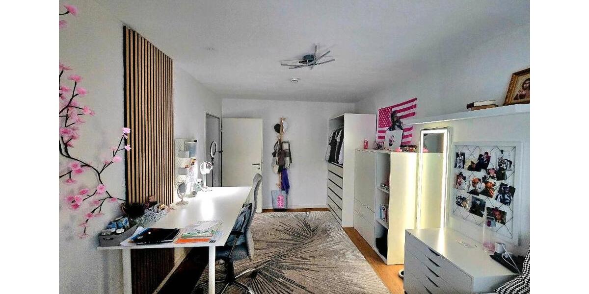 Hochparterre Nürnberg Gebersdorf - 4 Zimmer, 100 m&sup2;, 465.000&euro; | Angebot:26700305