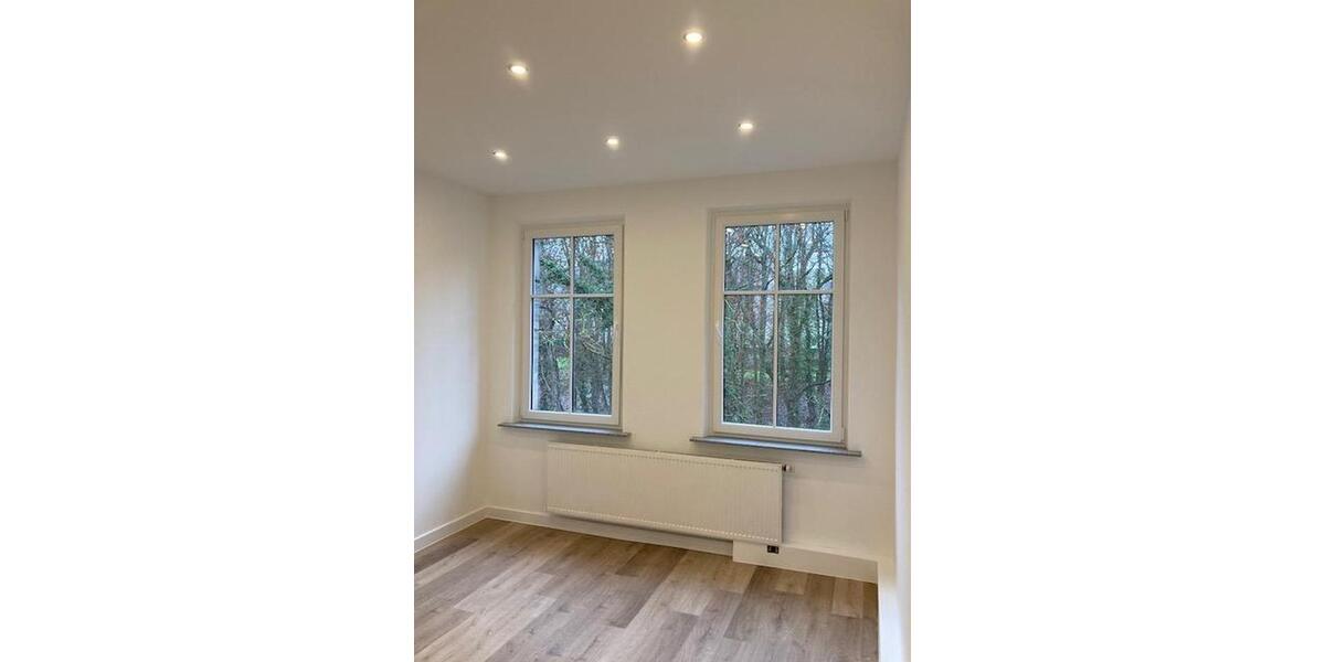 Wunderschön renovierte 2 Zimmer Altbauwohnung inkl. EBK in Fürth direkt an der Rednitz 2 zimmer