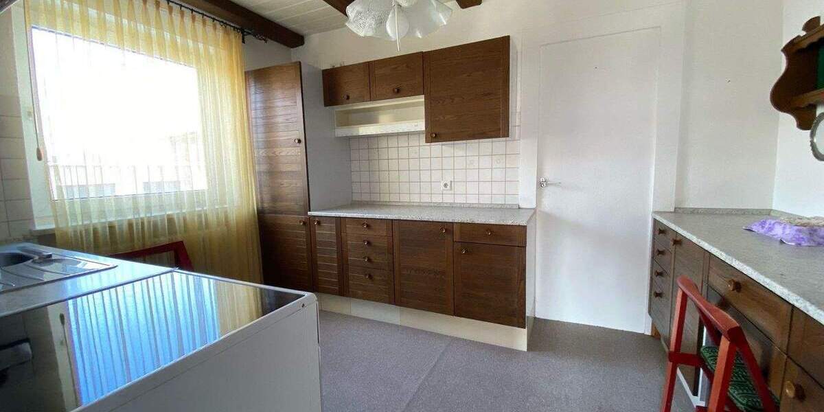 Mehrfamilienhaus, Wohnhaus Langenzenn - 8 Zimmer, 194 m&sup2;, 679.000&euro; | Angebot:25797925