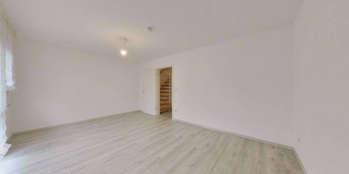 Reihenmittelhaus Nürnberg Königshof - 4 Zimmer, 136 m&sup2;, 1.750&euro; | Angebot:26142895