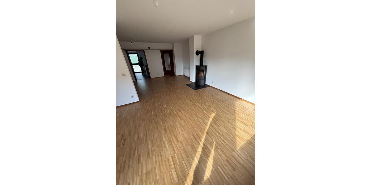 Reihenhaus Nürnberg Holzheim - 6 Zimmer, 120 m&sup2;, 1.700&euro; | Angebot:26048184
