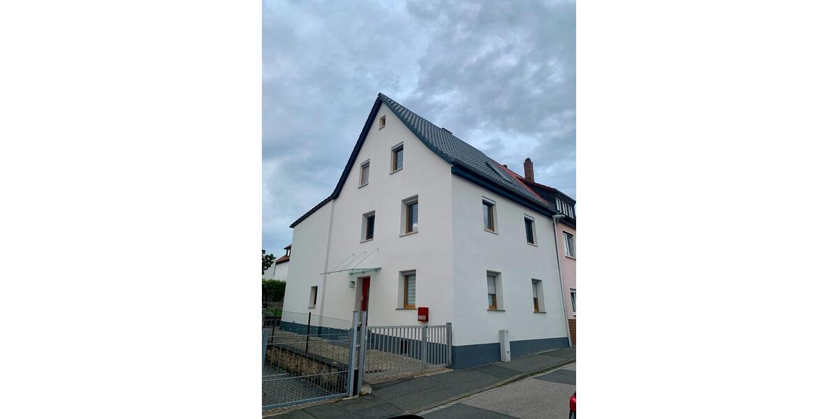 Einfamilienhaus Herzogenaurach - 7 Zimmer, 190 m&sup2;, 695.000&euro; | Angebot:26227945
